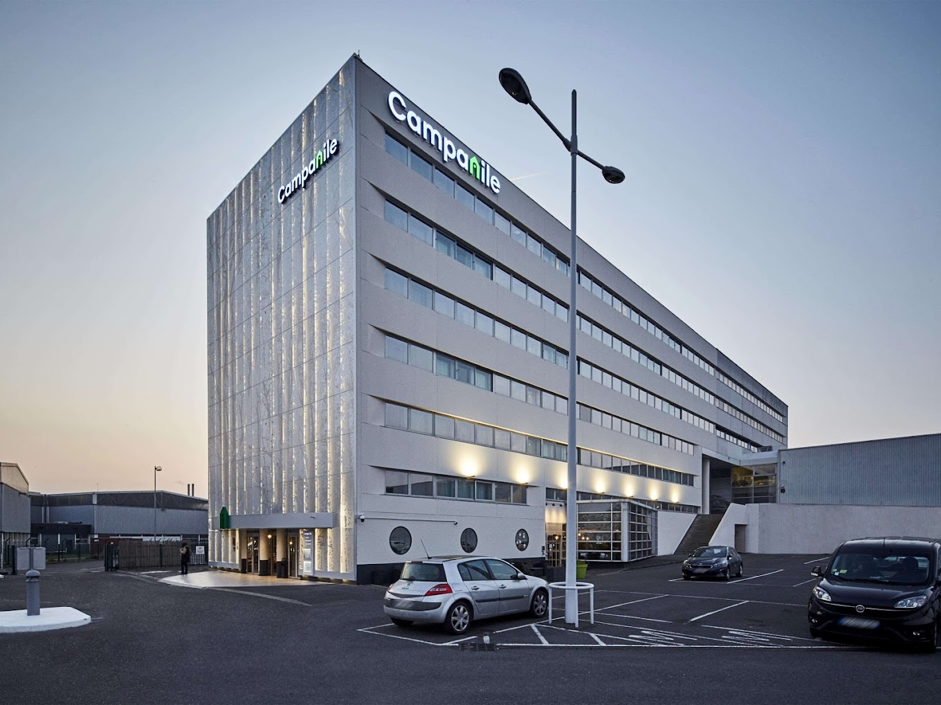 HOTEL CAMPANILE LE BOURGET AIRPORT