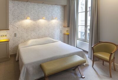 HOTEL DE FLEURIE PARIS