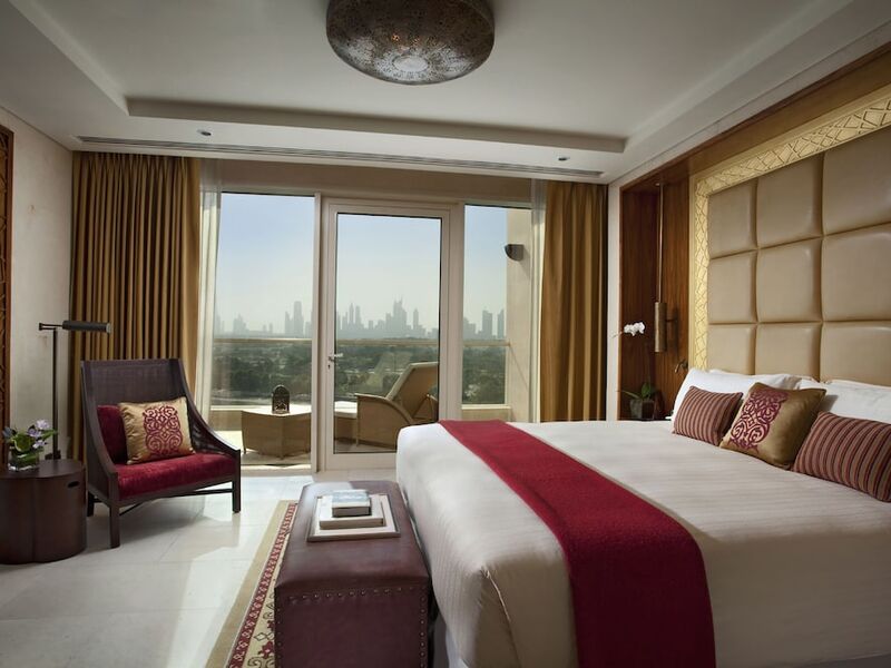RAFFLES HOTEL DUBAI