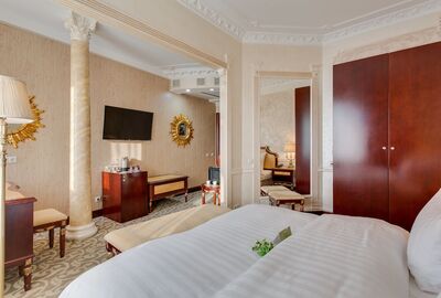 THE ROOMS BOUTIQUE MOSCOW