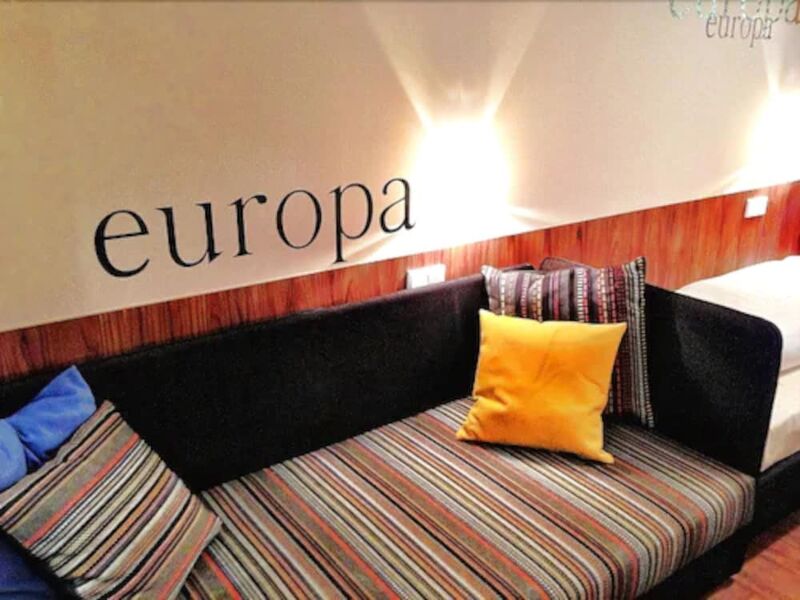 EUROPA LIFE HOTEL