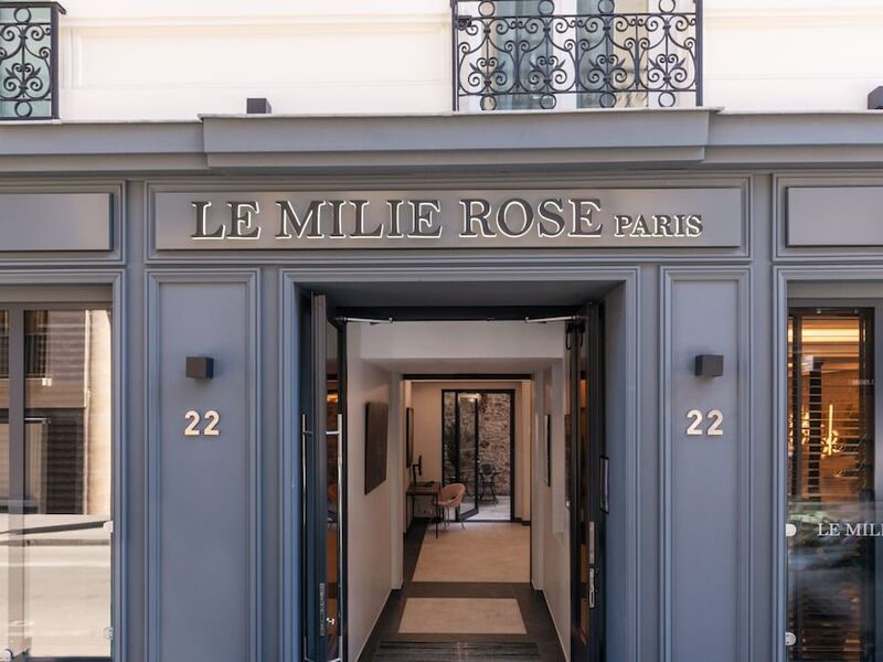 HOTEL LE MILIE ROSE