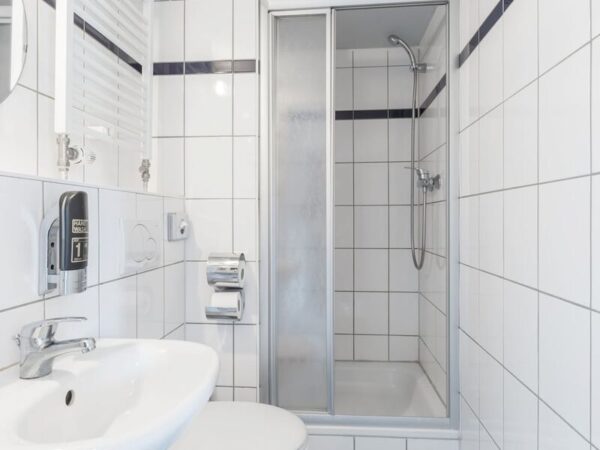 a& o neumarkt cologne hotel | köln almanya | otel bilgileri | dixifuar - görsel 4