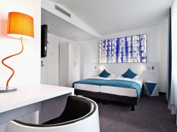 wyndham garden dusseldorf koenigsallee | dusseldorf almanya | dixifuar - görsel 3