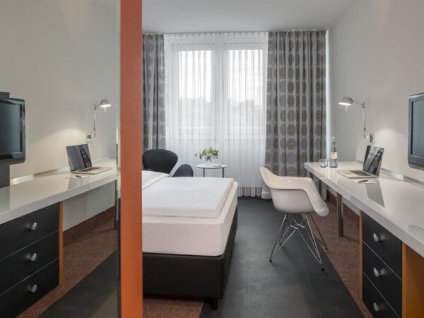 dorint kongress hotel dusseldorf - görsel 2