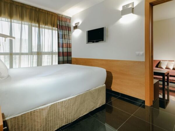 hesperia barcelona fira suites | otel bilgileri - dixifuar - görsel 2