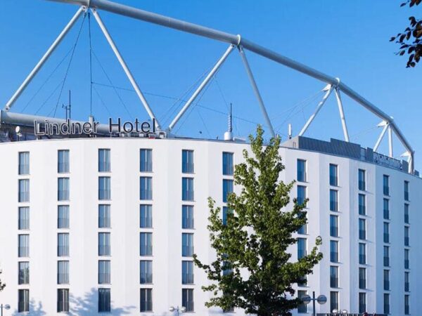 lindner hotel bayarena | köln almanya | dixifuar - görsel 2