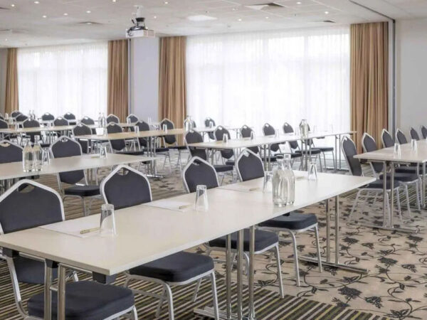 mercure hotel hannover oldenburger allee | hannover almanya | dixifuar - görsel 2