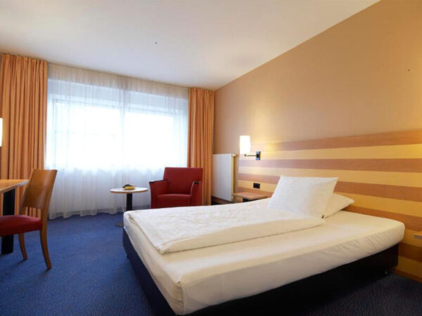 intercityhotel frankfurt airport | frankfurt almanya | dixifuar - görsel 4