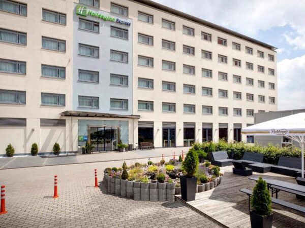 holiday inn express munich messe| münich almanya | otel bilgileri – dixifuar - görsel 2