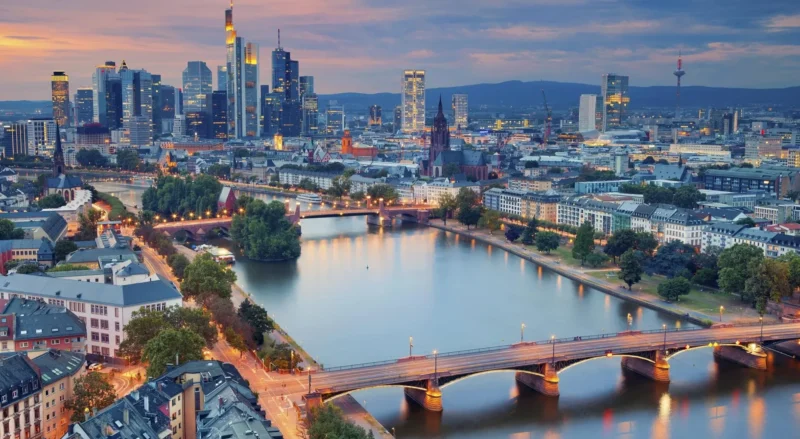 frankfurt şehir rehberi