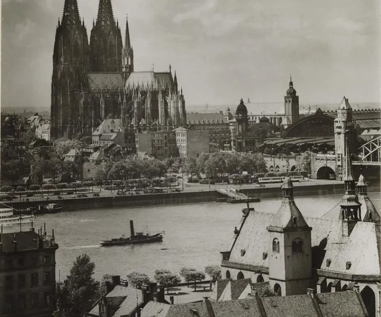 d&uuml;sseldorf &ouml;nce sonra